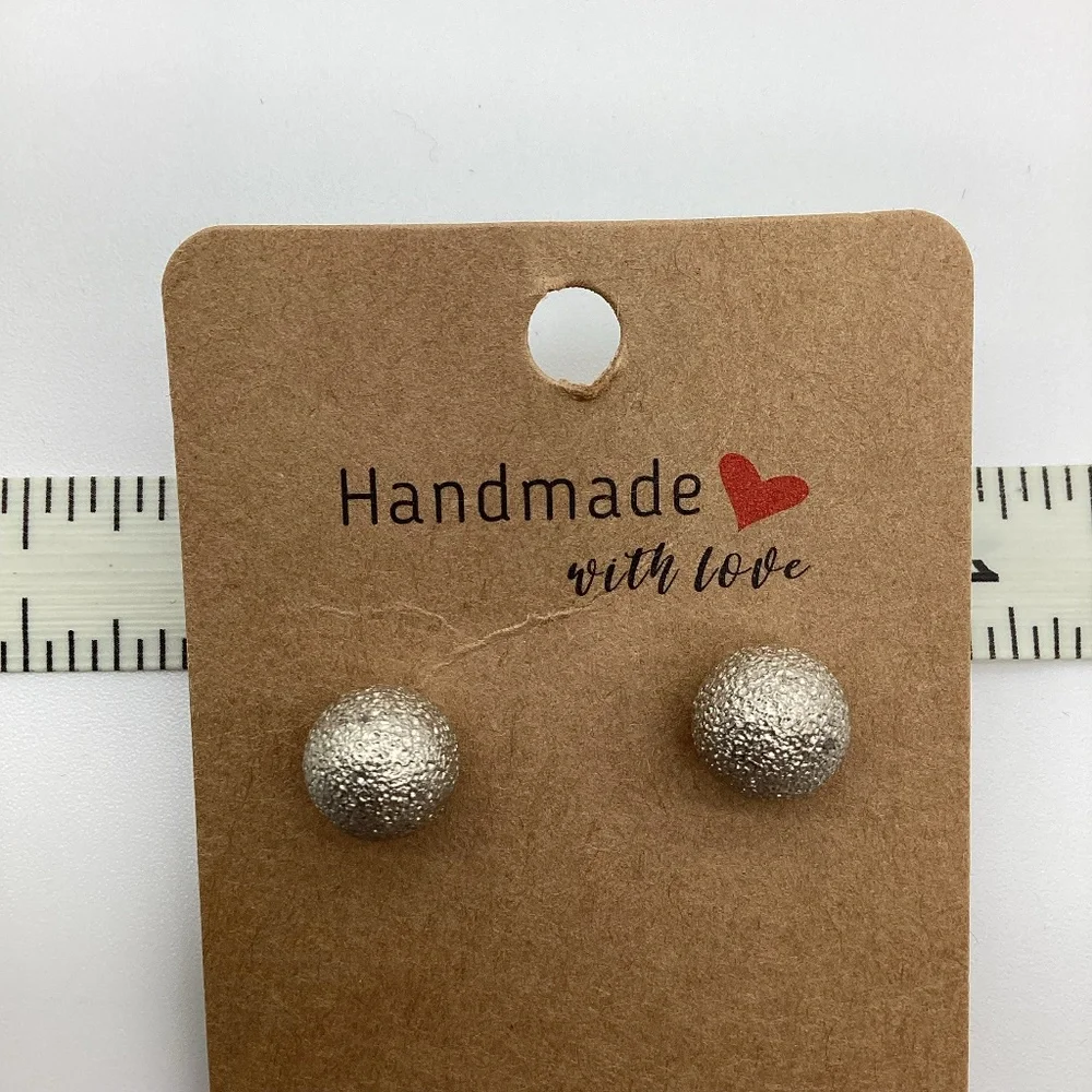 190. Round Silver Ball Studded Earrings VGUC